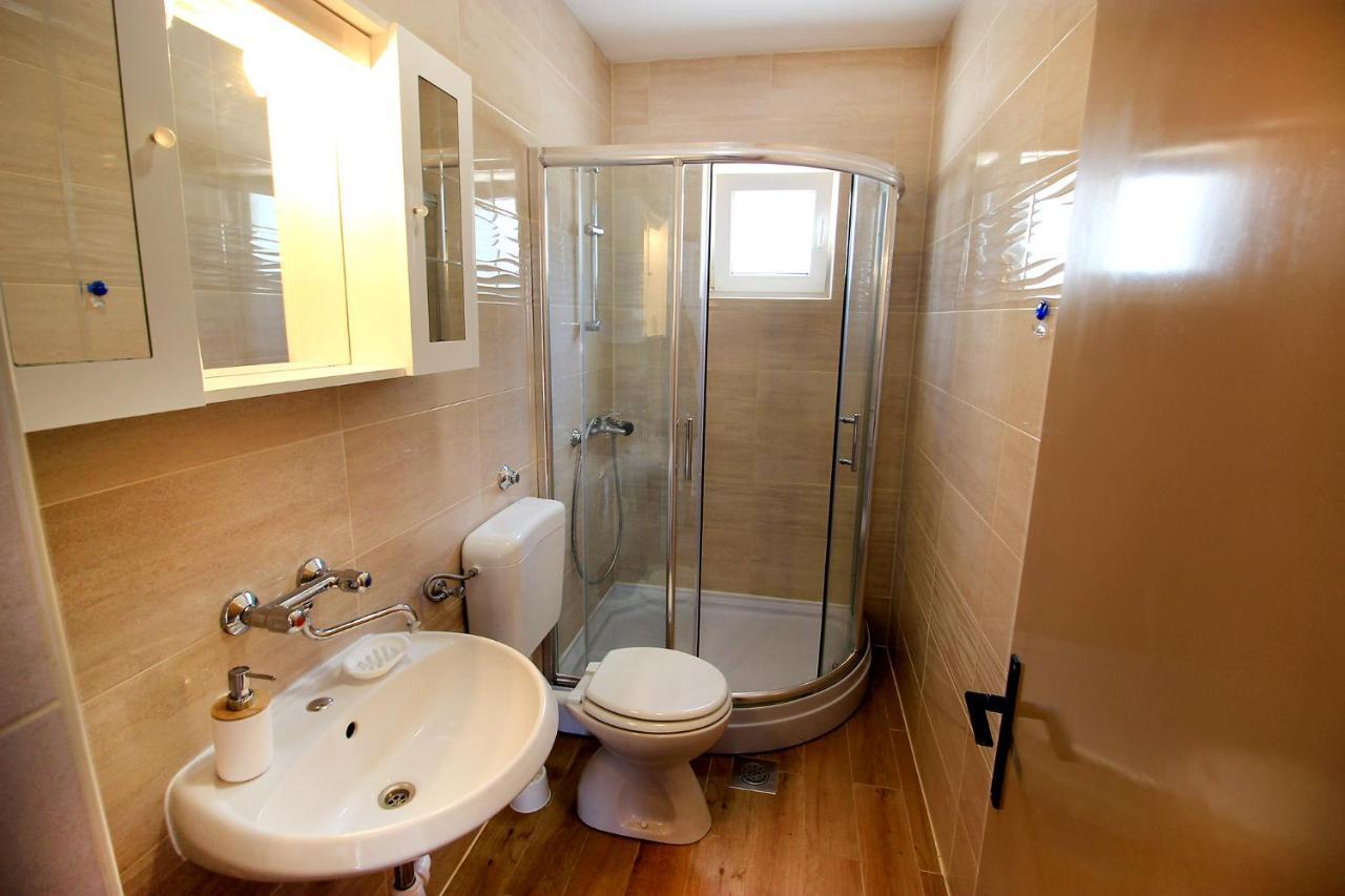 The Peaceful Vacation Apartamento Metajna Exterior foto